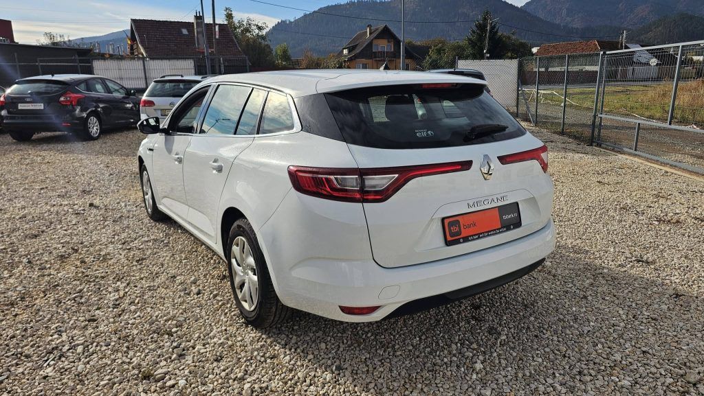 Renault Megane 4 2018 1.3L Benzină – poza 2