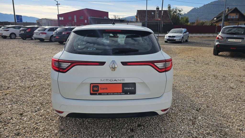 Renault Megane 4 2018 1.3L Benzină – poza 9