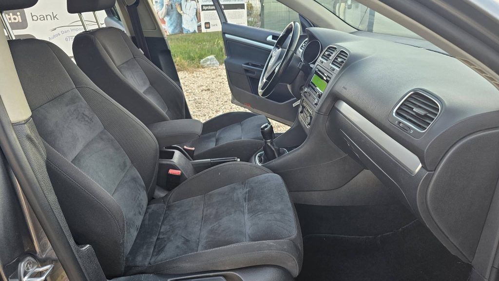 Volkswagen Golf 6 2013 1.4L Benzină – poza 10
