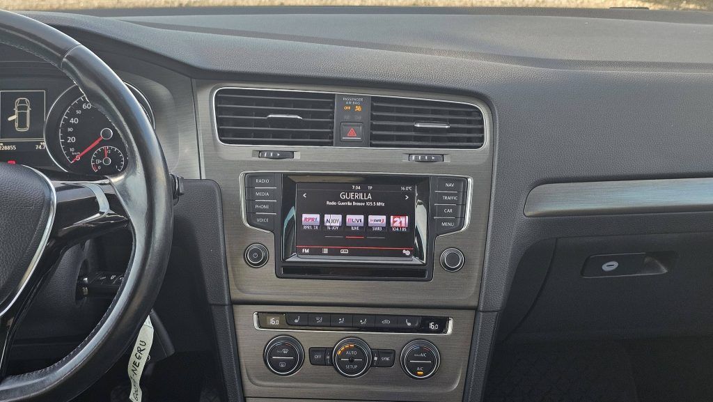 Volkswagen Golf 7 2014 1.6L Diesel – poza 9